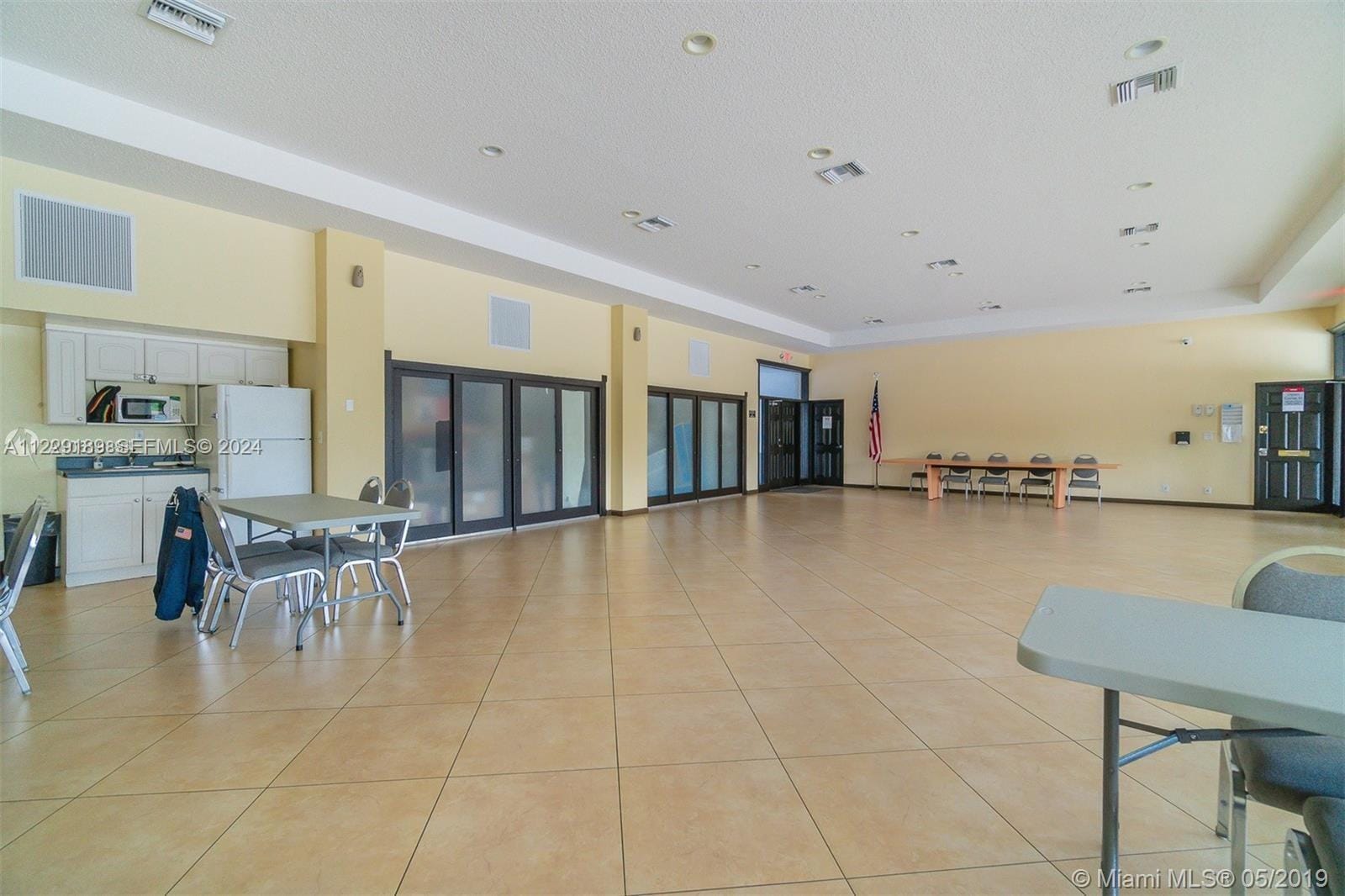 3401 N Country Club Drive 406, Aventura, FL 33180 photo 25