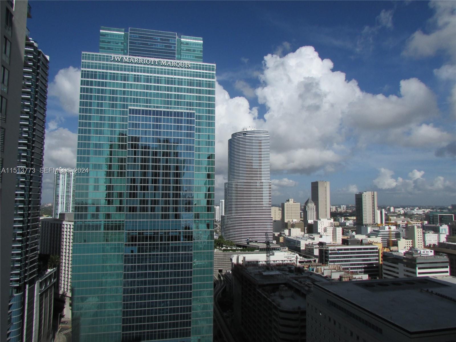 300 S Biscayne Boulevard T-2709 — photo 2
