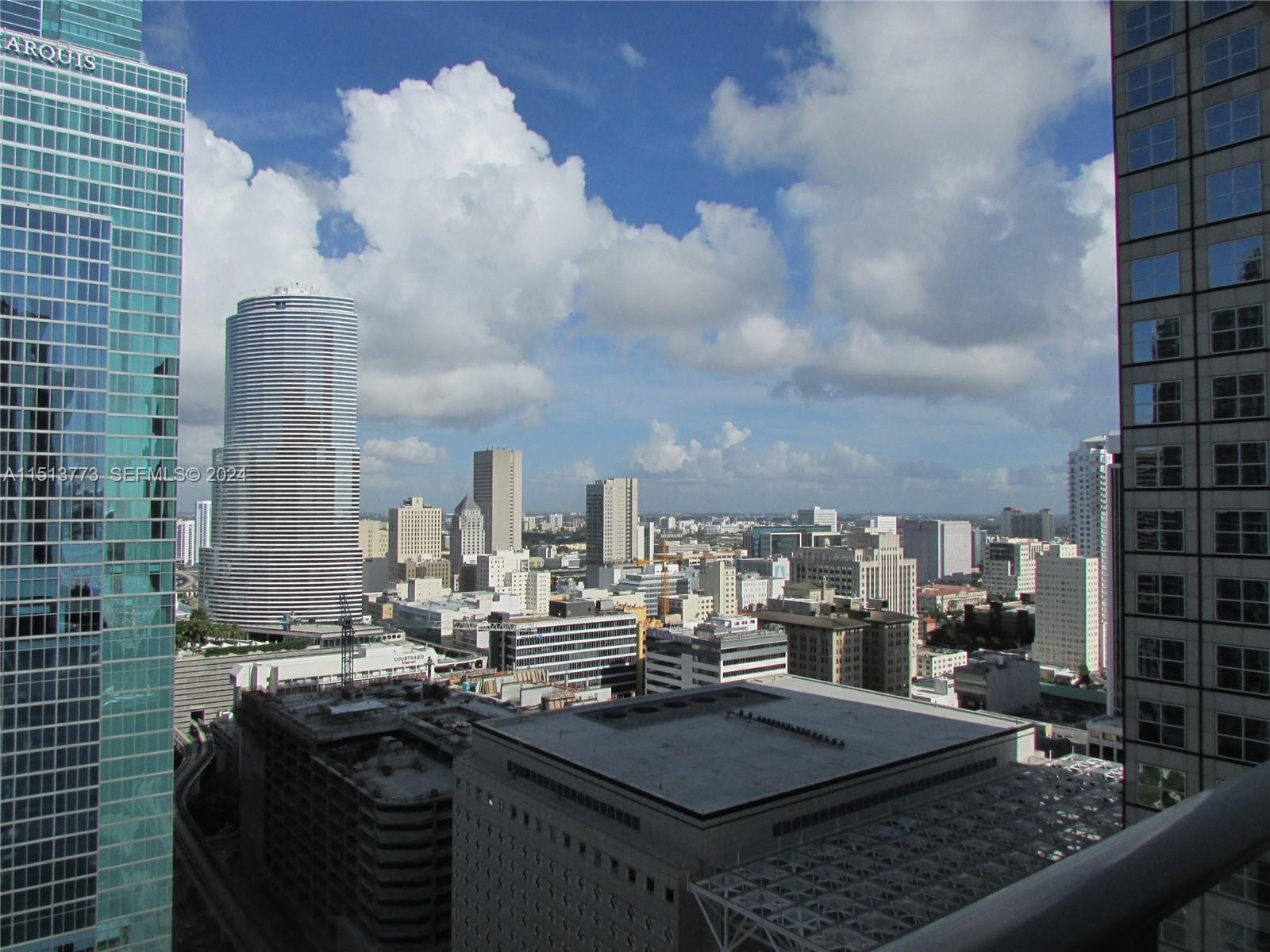 300 S Biscayne Boulevard T-2709 — photo 4