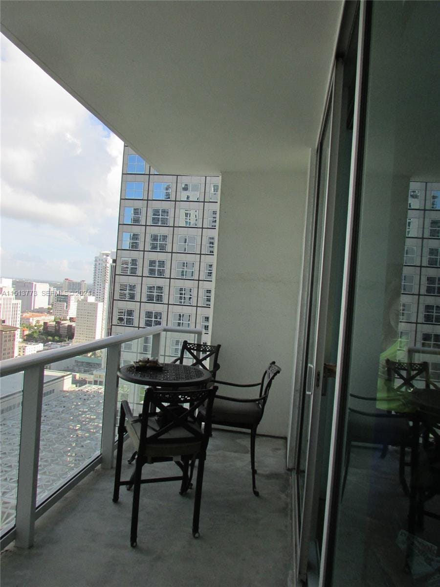 300 S Biscayne Boulevard T-2709 — photo 5