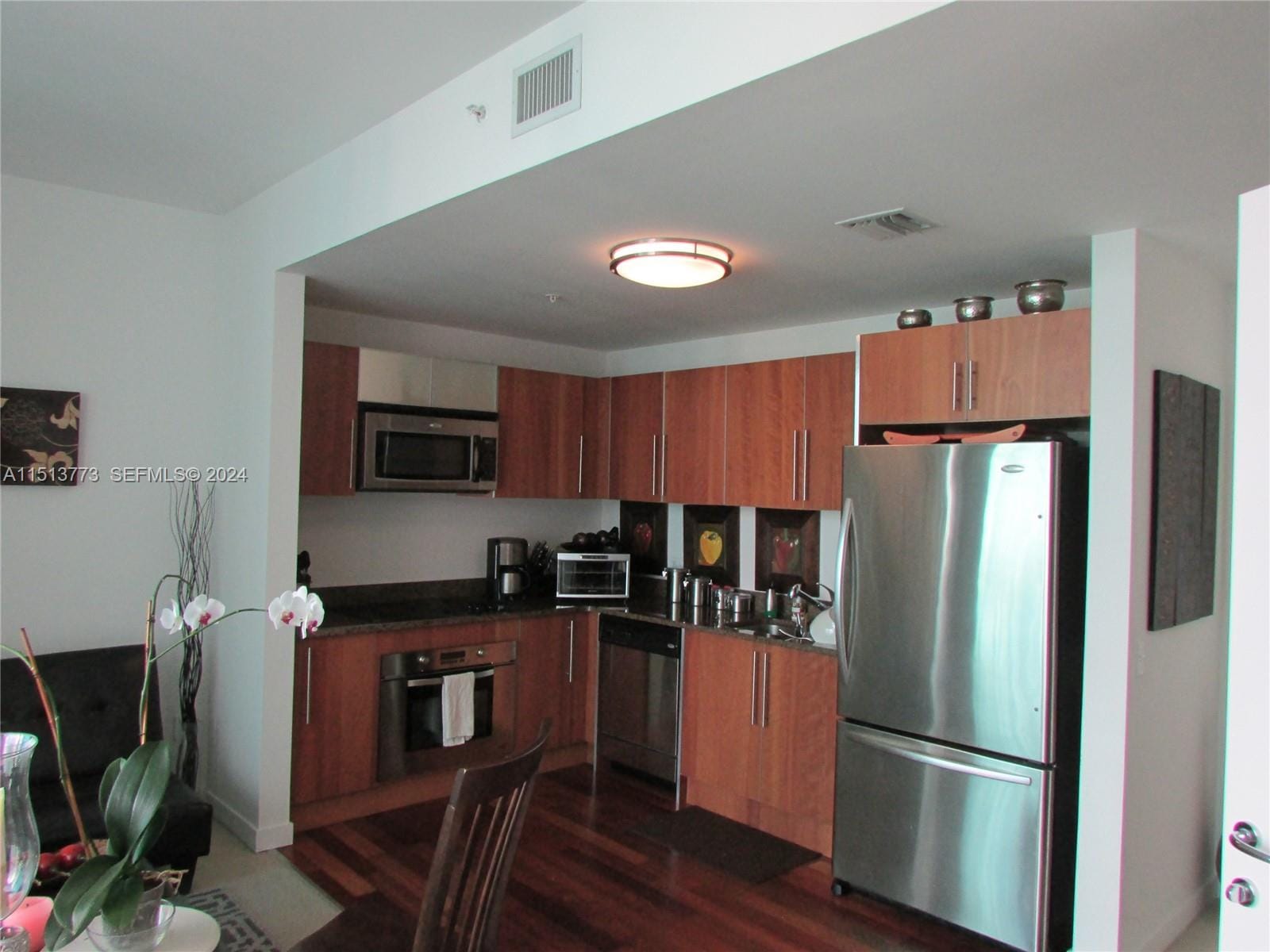 300 S Biscayne Boulevard T-2709 — photo 6