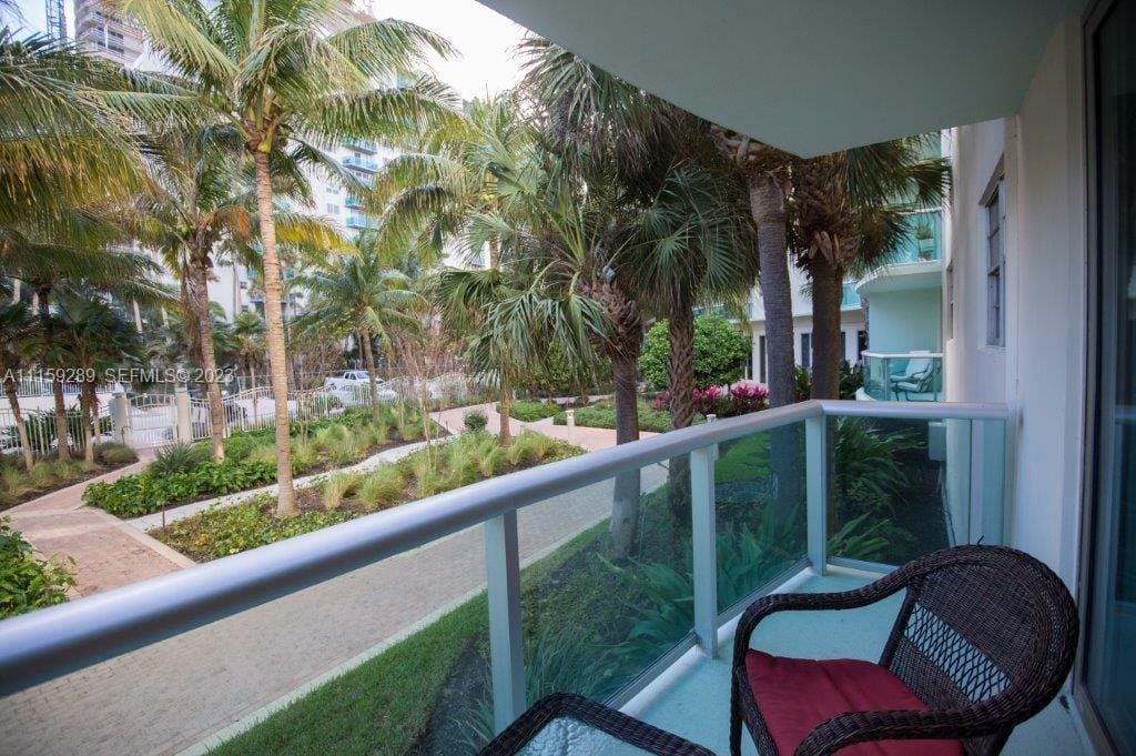 3901 S Ocean Drive 1H — photo 10