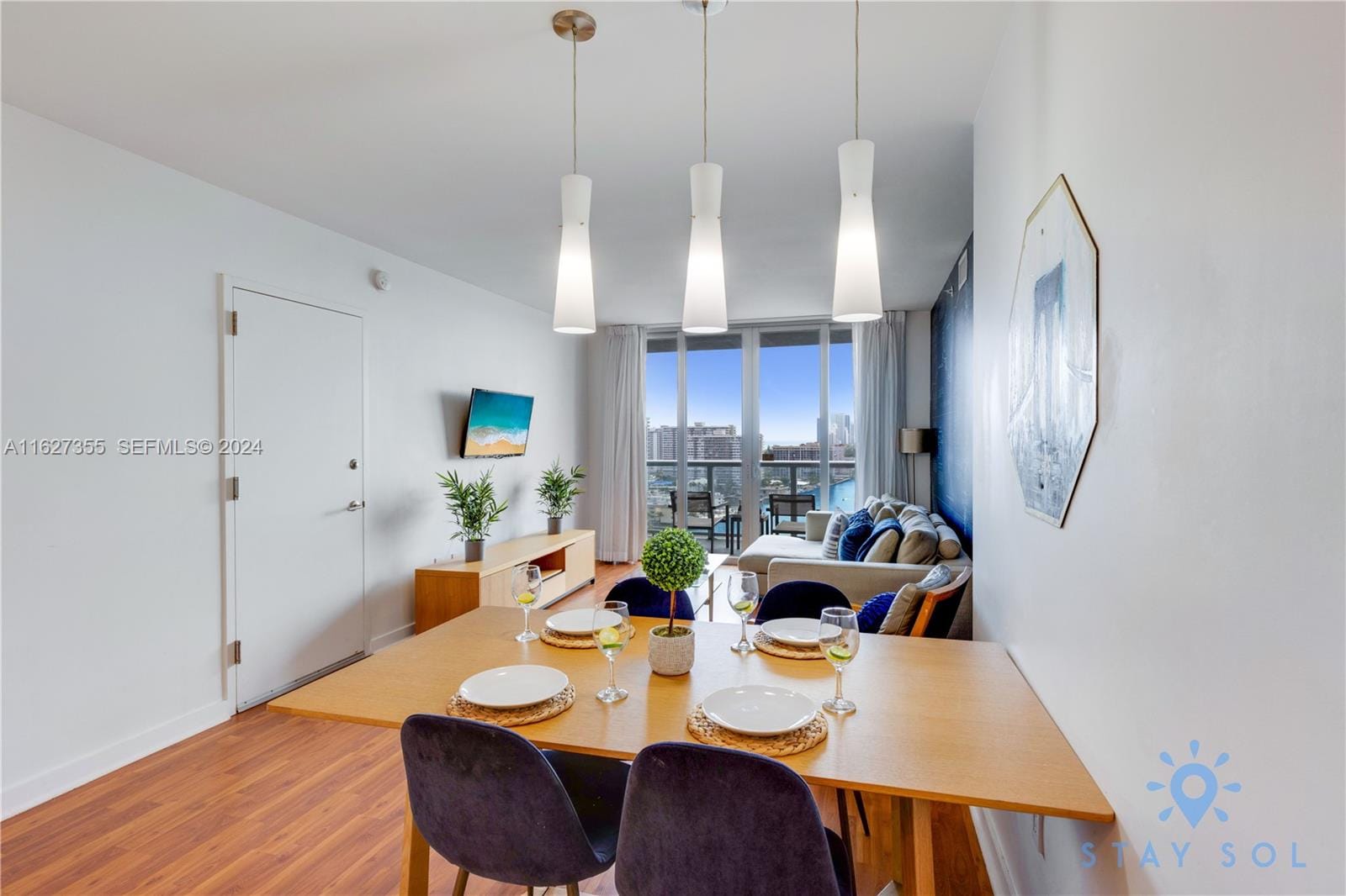 2602 E Hallandale Beach Boulevard R2009 — photo 4