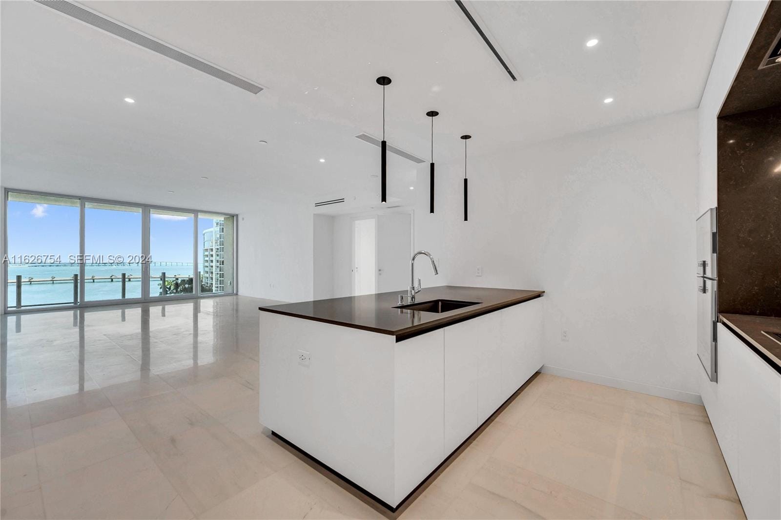 300 Biscayne Blvd Way 703 — photo 4