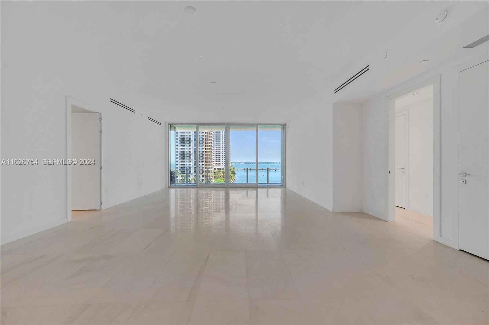 300 Biscayne Blvd Way 703 — photo 10