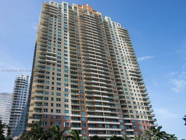 1155 Brickell Bay Drive 2805 — photo 5