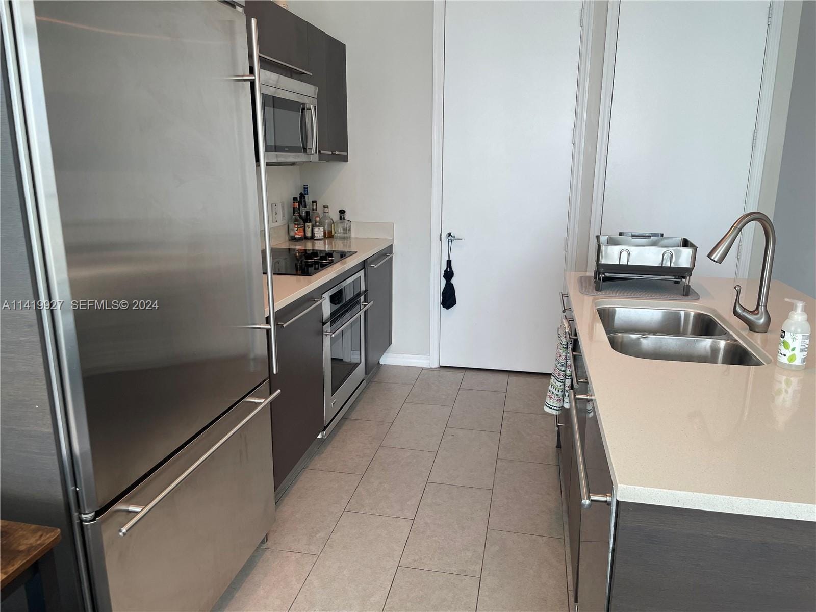 55 SE 6th Street Ph4307 — photo 10