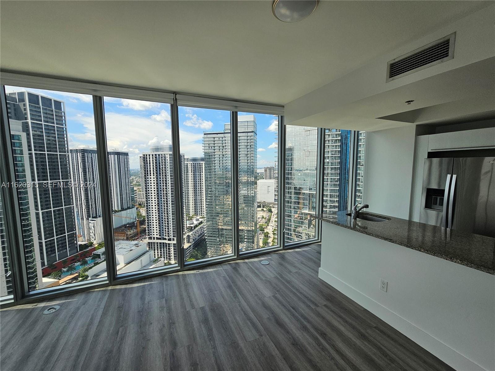 888 Biscayne Boulevard 4001, Miami, FL 33132 photo 27
