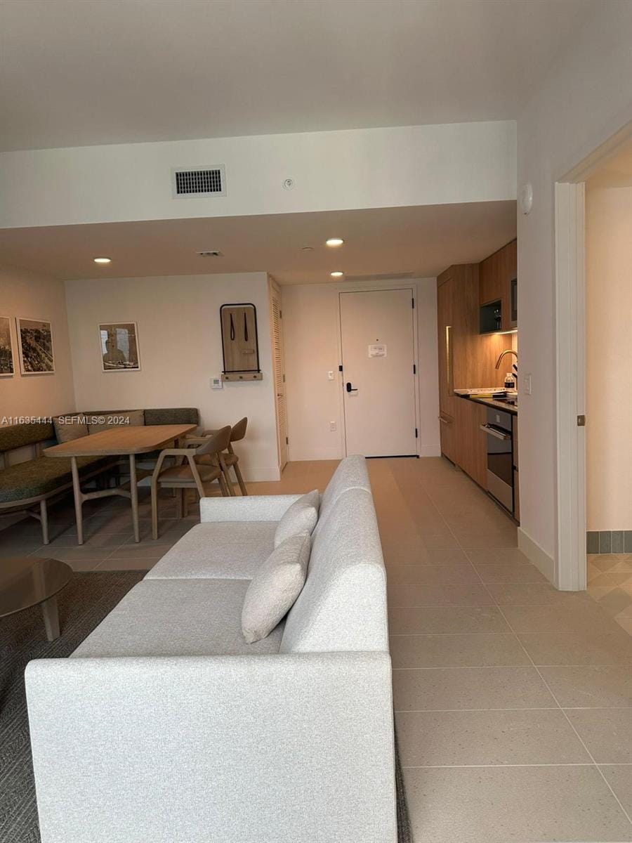 159 NE 6 Th Street 3513 — photo 3