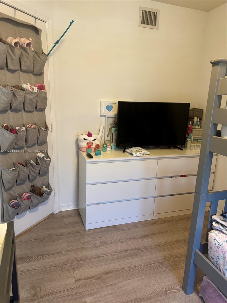 720 SW 111th Avenue 307 — photo 12