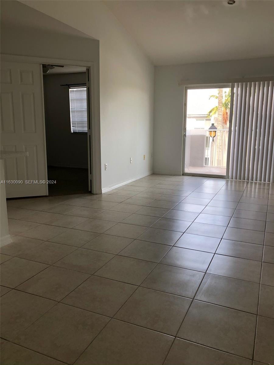 720 SW 111th Avenue 307, Pembroke Pines, FL 33025 photo 13
