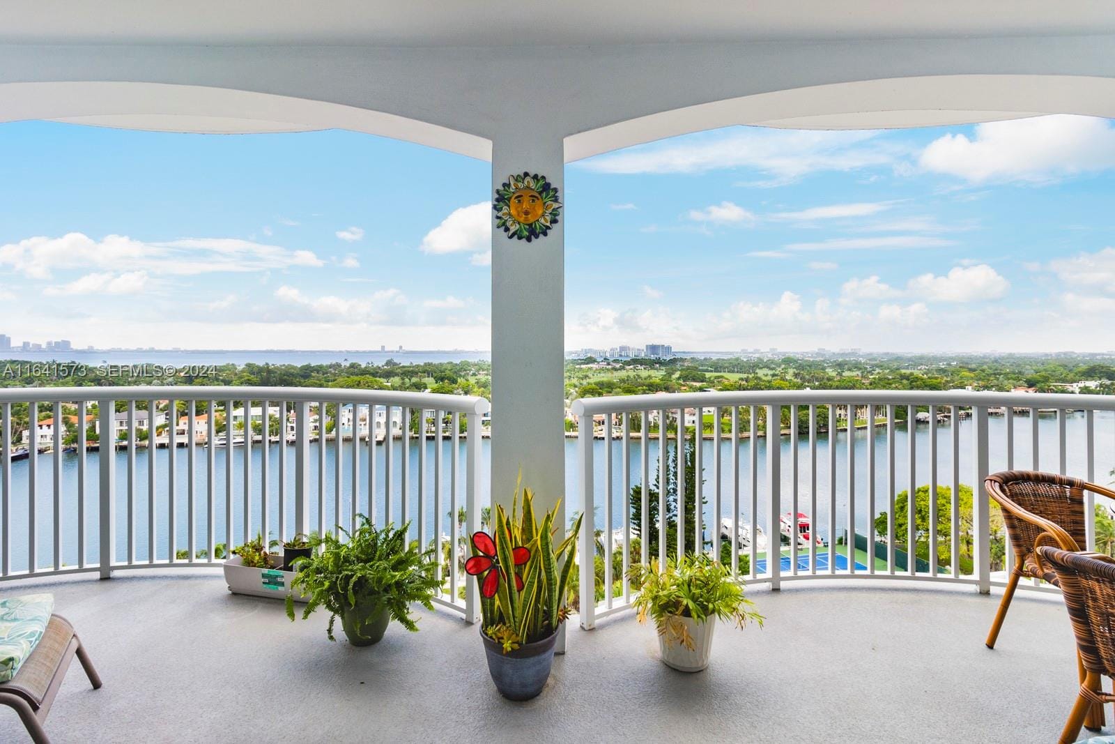 5401 Collins Avenue 1129, Miami Beach, FL 33140 photo 3