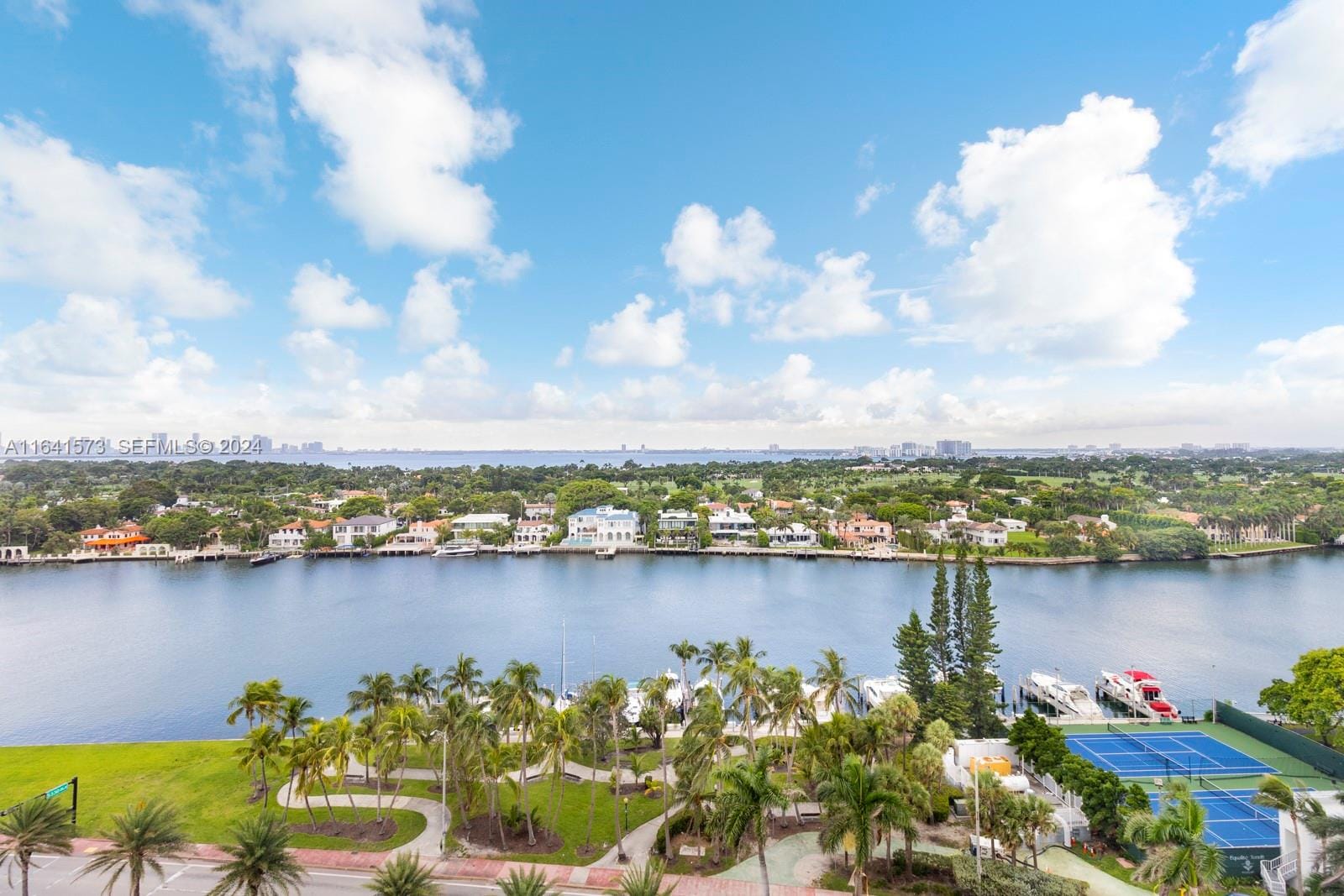 5401 Collins Avenue 1129, Miami Beach, FL 33140