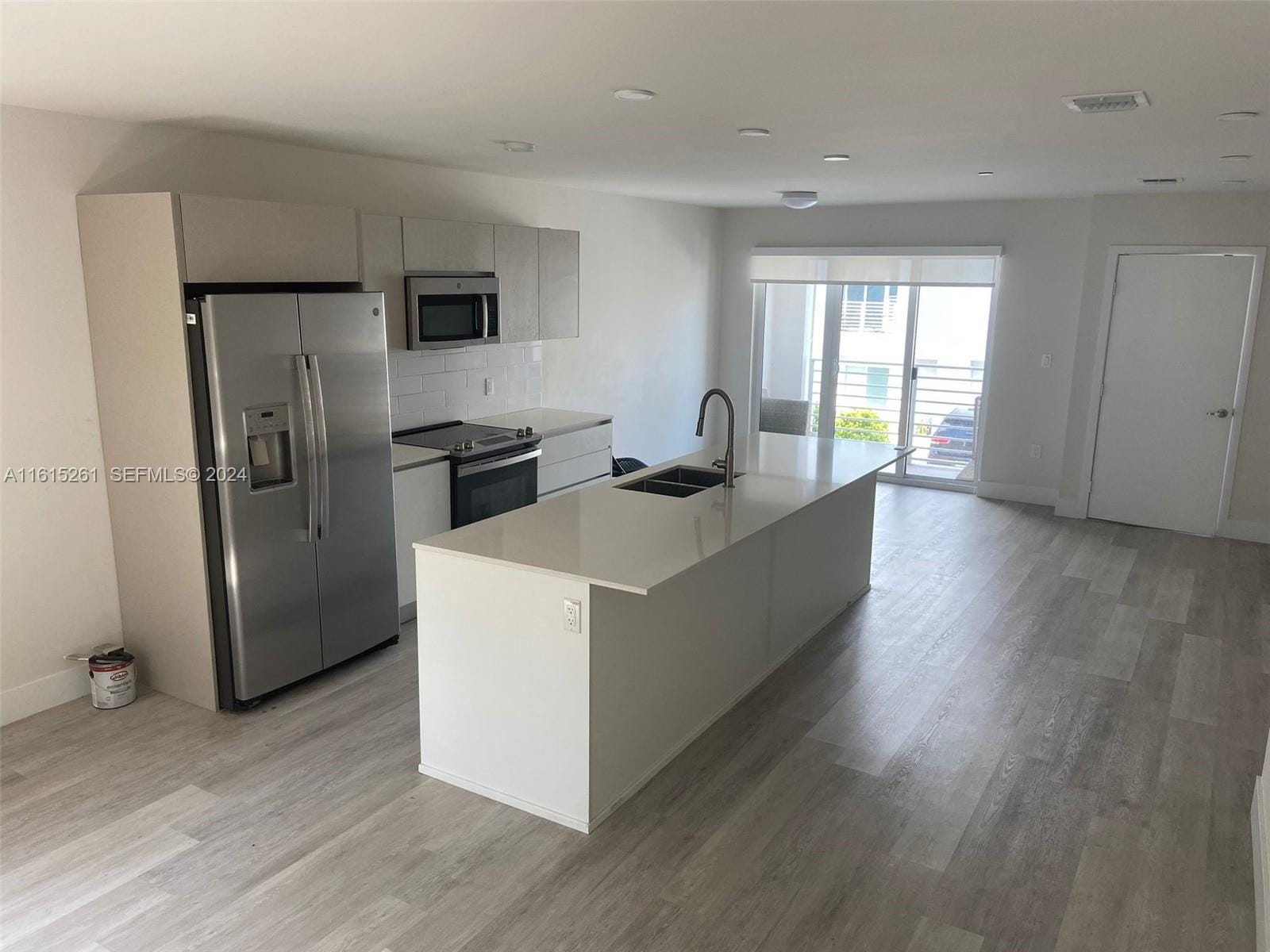 2505 NE 193rd Street 4207, Miami, FL 33180 photo 14