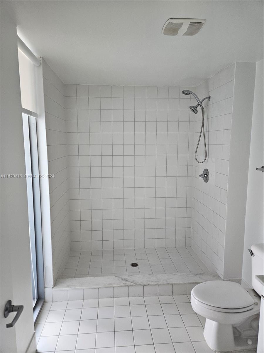 888 Biscayne Boulevard 2701, Miami, FL 33132 photo 17