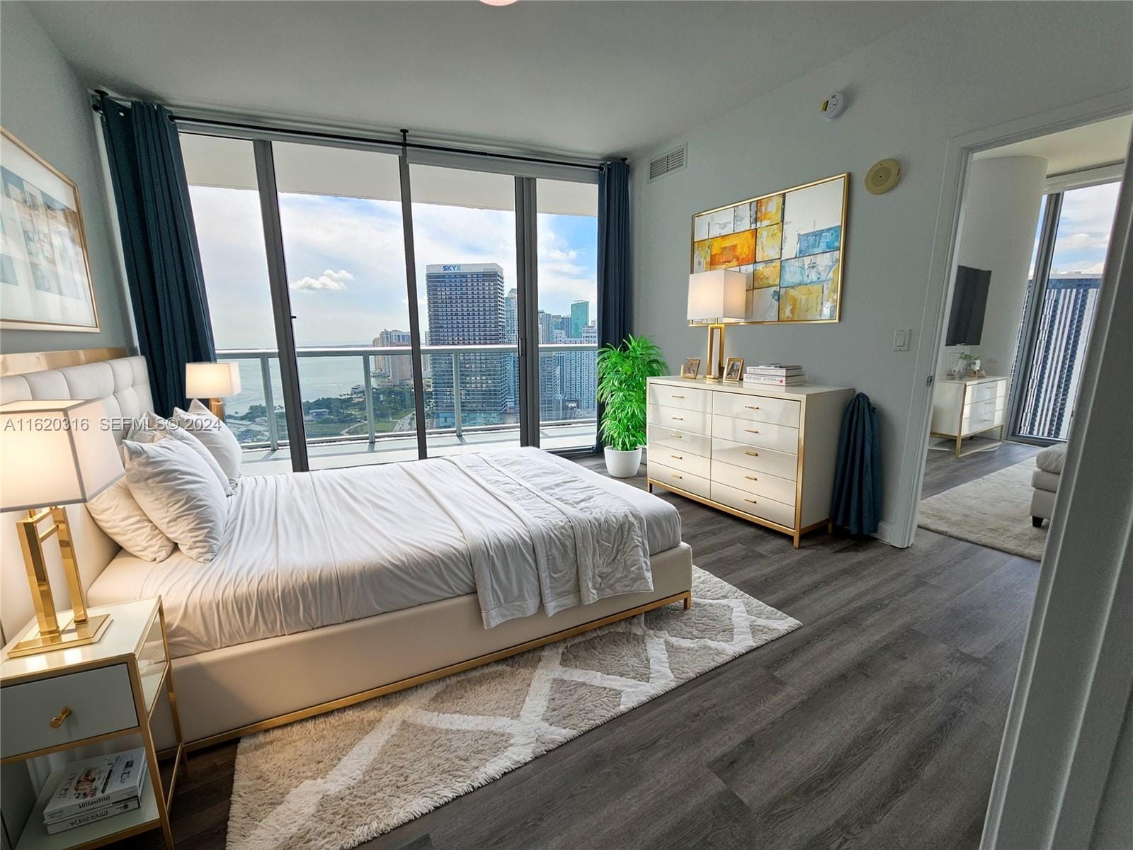 888 Biscayne Boulevard 2701 — photo 9