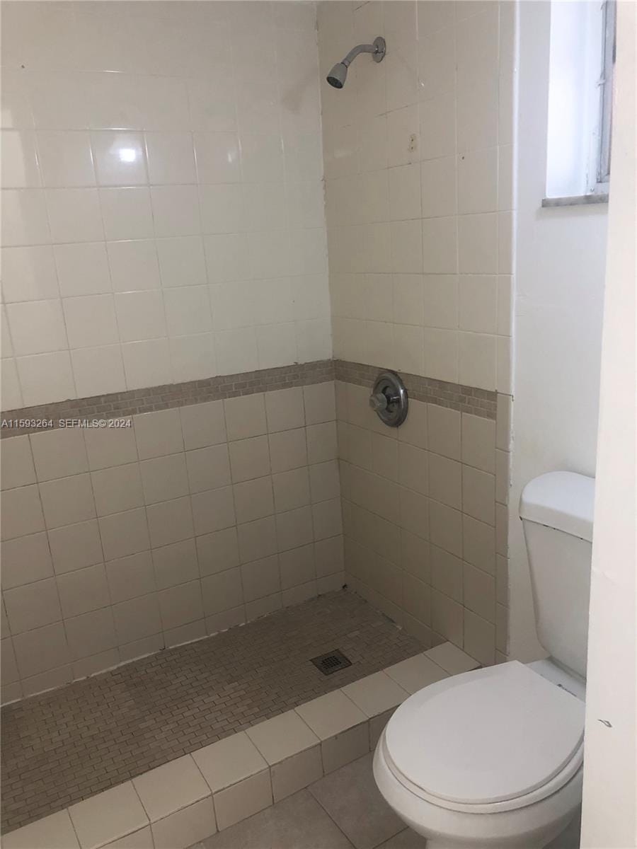 8850 Fontainebleau Boulevard 101, Miami, FL 33172 photo 11