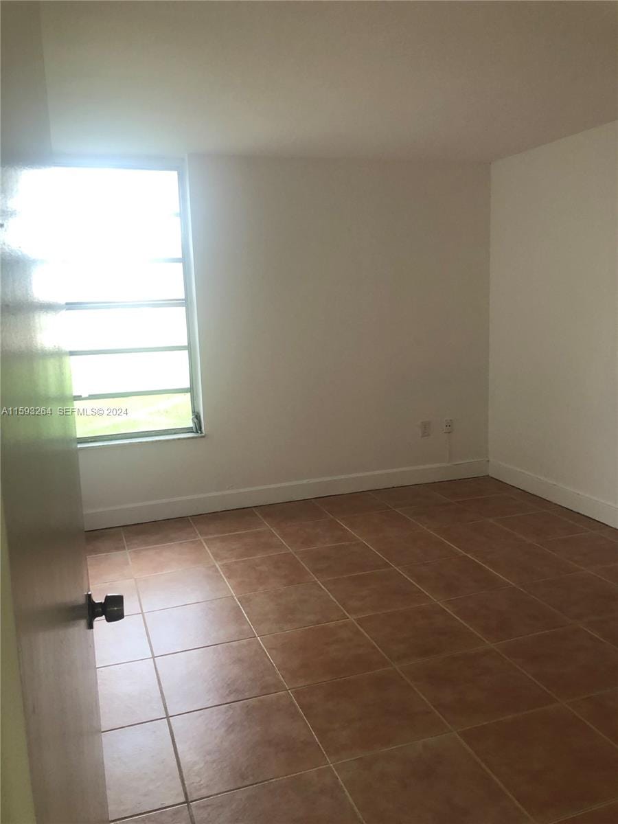8850 Fontainebleau Boulevard 101, Miami, FL 33172 photo 14