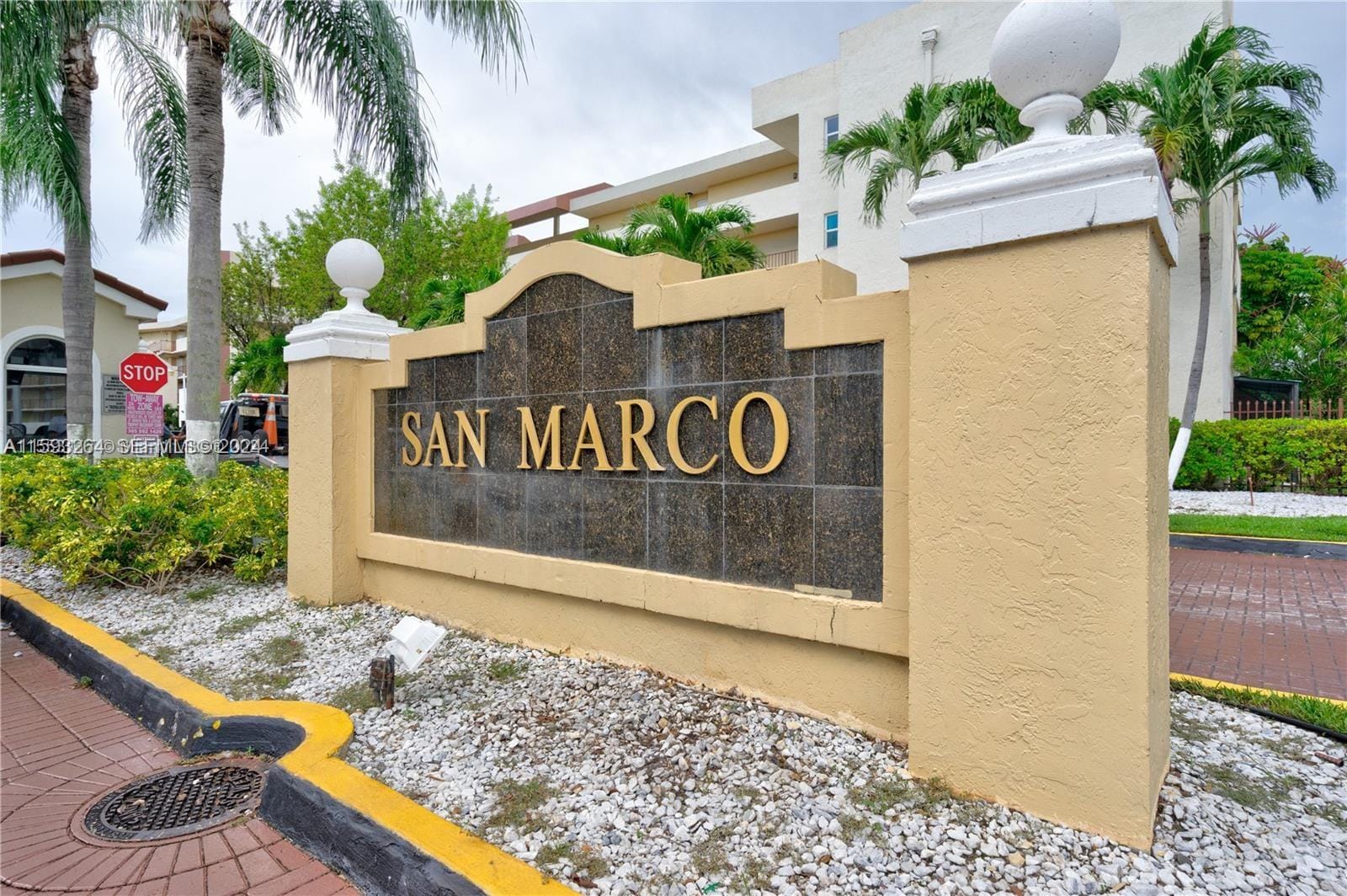 8850 Fontainebleau Boulevard 101, Miami, FL 33172 photo 19