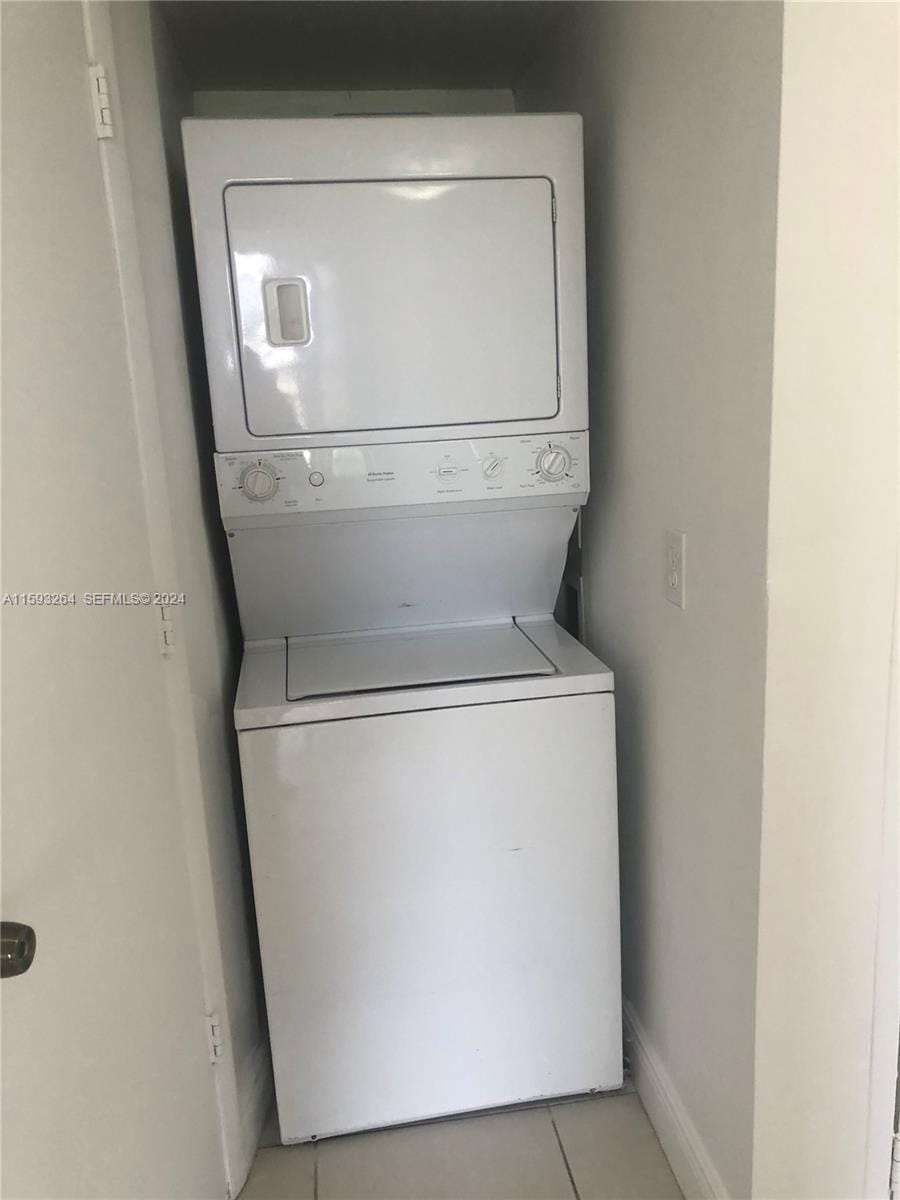 8850 Fontainebleau Boulevard 101, Miami, FL 33172 photo 10