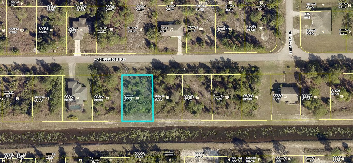956 Candlelight Drive — photo 2