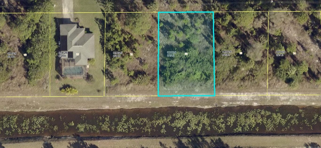 956 Candlelight Drive — photo 3