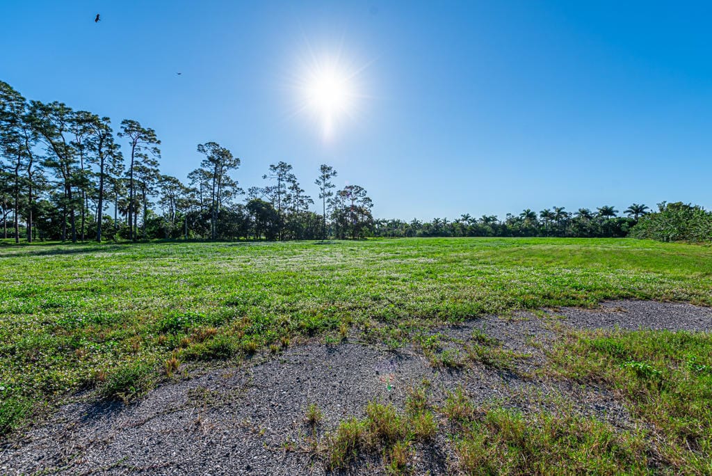 12900 Okeechobee Boulevard — photo 8