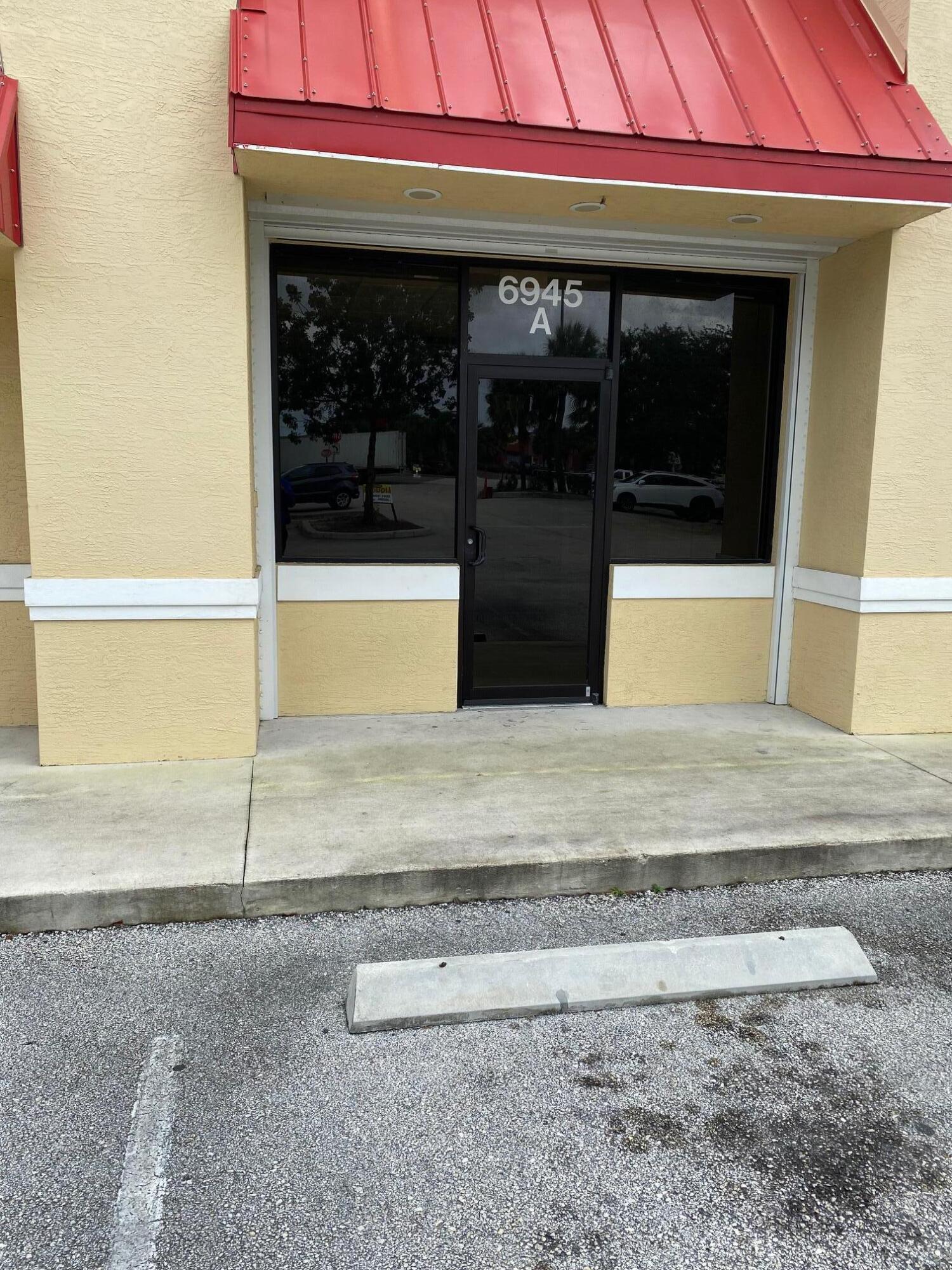 6945 Okeechobee Road A, Fort Pierce, FL 34945, Fort Pierce