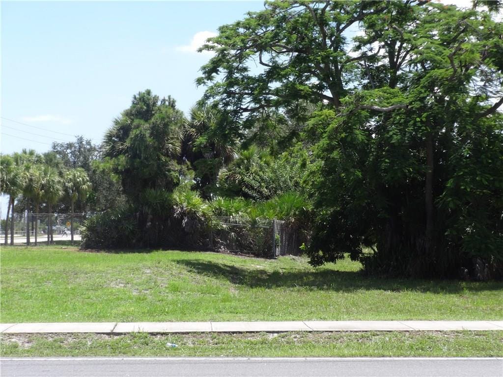 800 NW Dixie Highway, Pompano Beach, FL 33060 photo 5