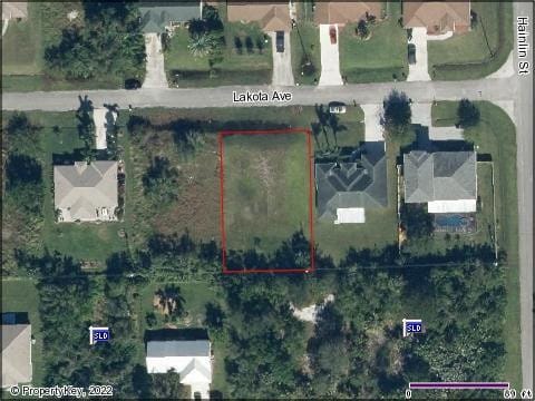 514 SW Lakota Avenue — photo 3