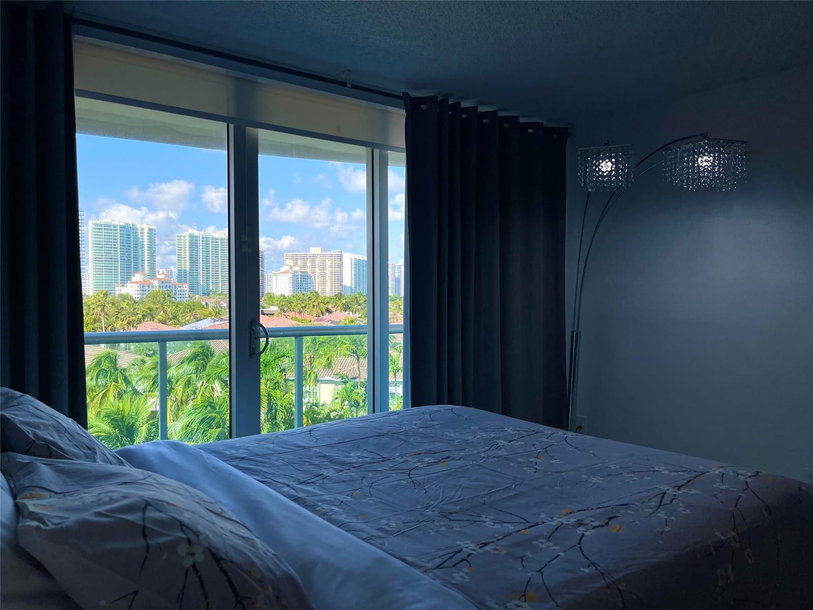 19370 Collins Avenue — photo 4