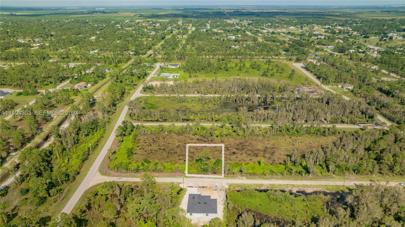 853 Belden Avenue, Lehigh Acres, FL 33936 photo 5