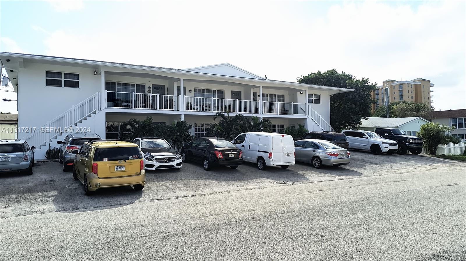 3212 NE 10th Street, Pompano Beach, FL 33062 photo 2