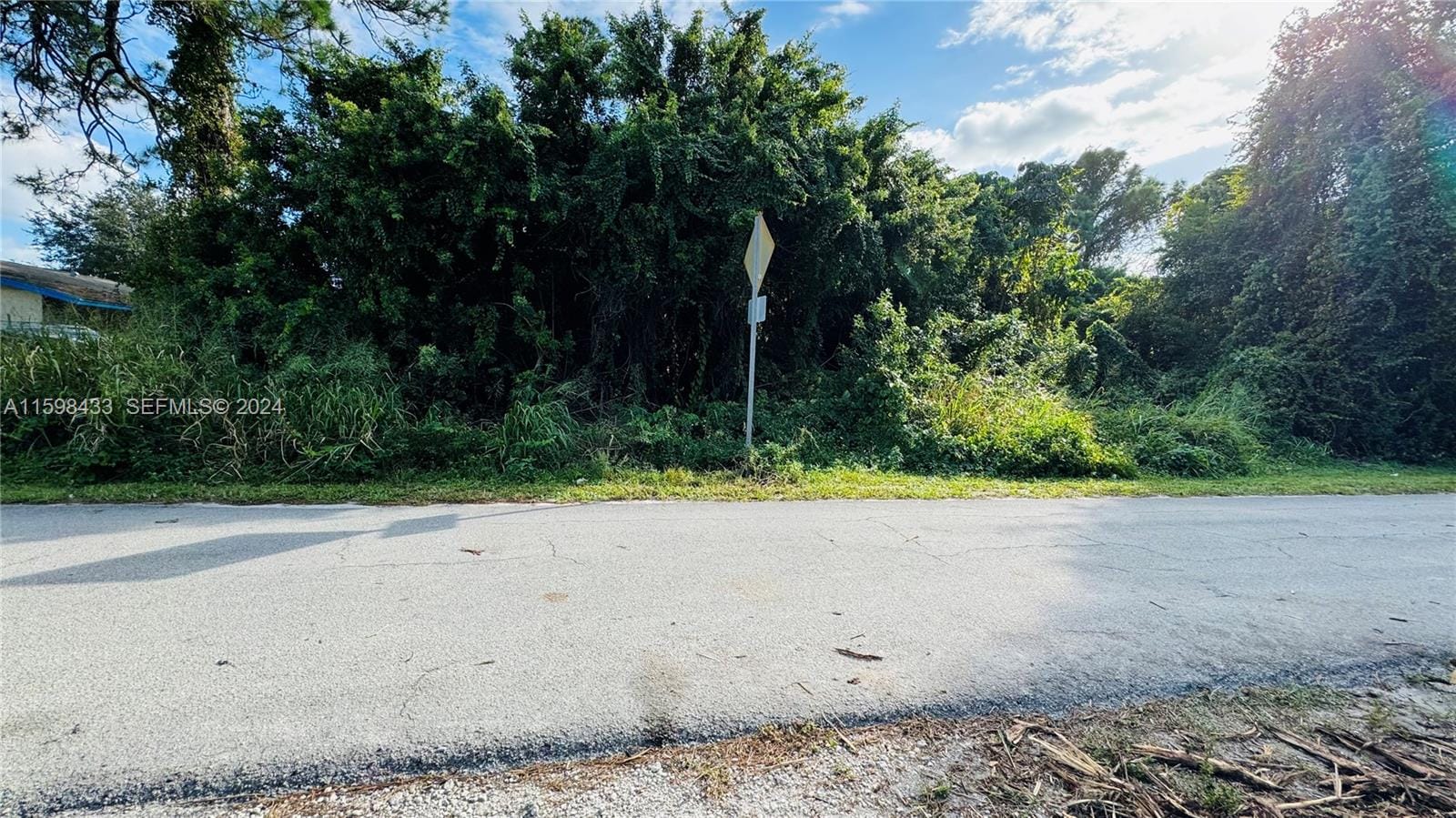 3303 J Avenue, Fort Pierce, FL 34947 photo 2