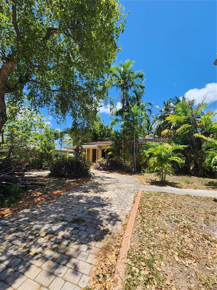 13365 NW 12th Avenue, North Miami, FL 33168 photo 4
