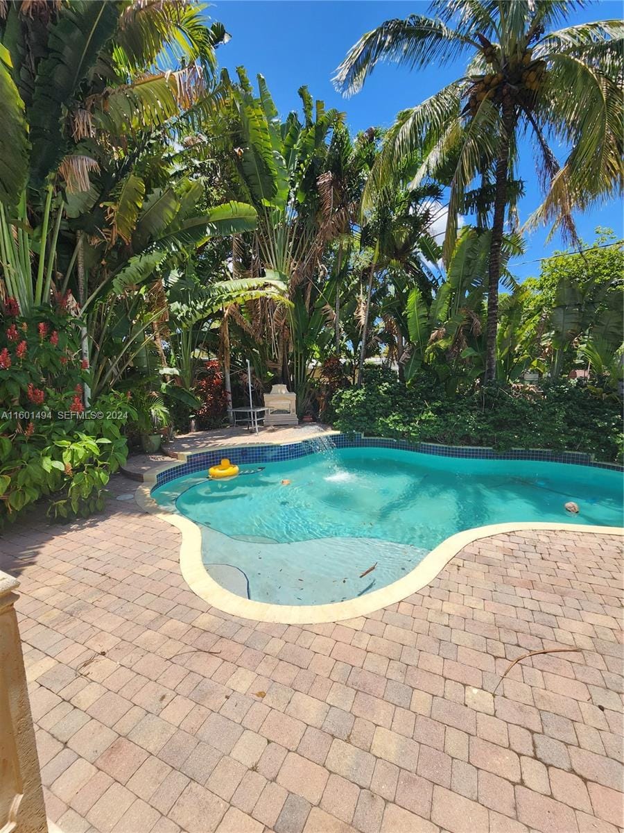 13365 NW 12th Avenue, North Miami, FL 33168 photo 6
