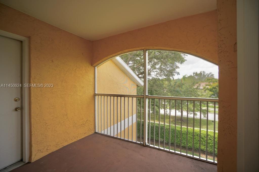 2667 NW 33rd Street 2416, Oakland Park, FL 33309 photo 19