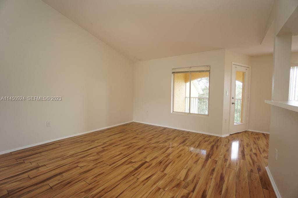 2667 NW 33rd Street 2416 — photo 8