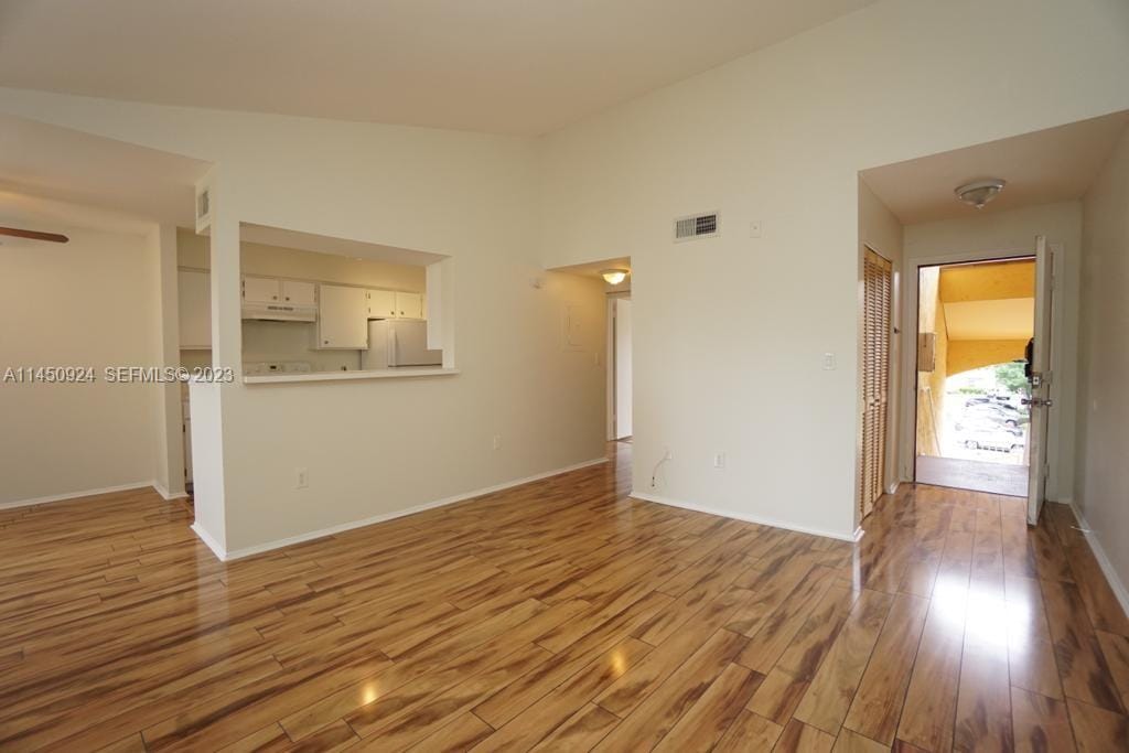 2667 NW 33rd Street 2416 — photo 10
