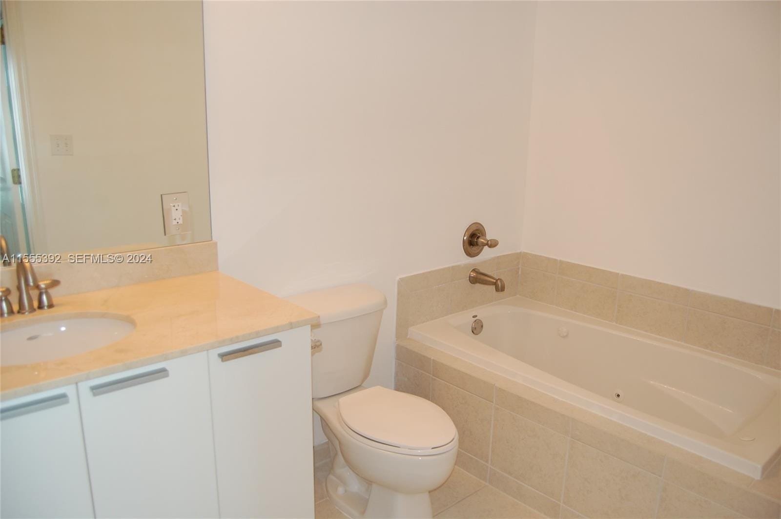 140 S Dixie Highway 521 — photo 8
