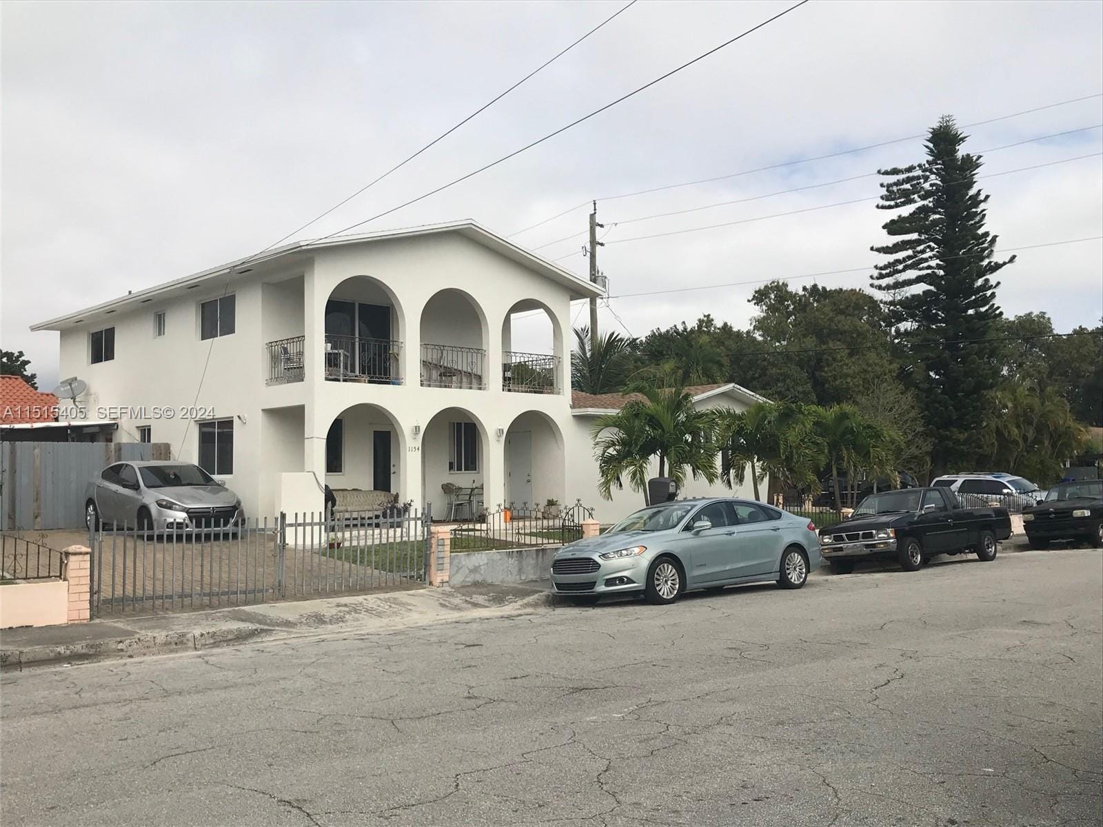1355 SW 12th Street — photo 6