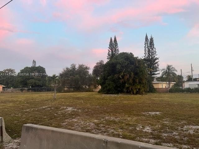 221-229 SE 10 Street, Hallandale Beach, FL 33009