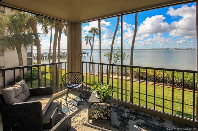 4440 NE Sandpebble Trace 201, Stuart, FL 34996
