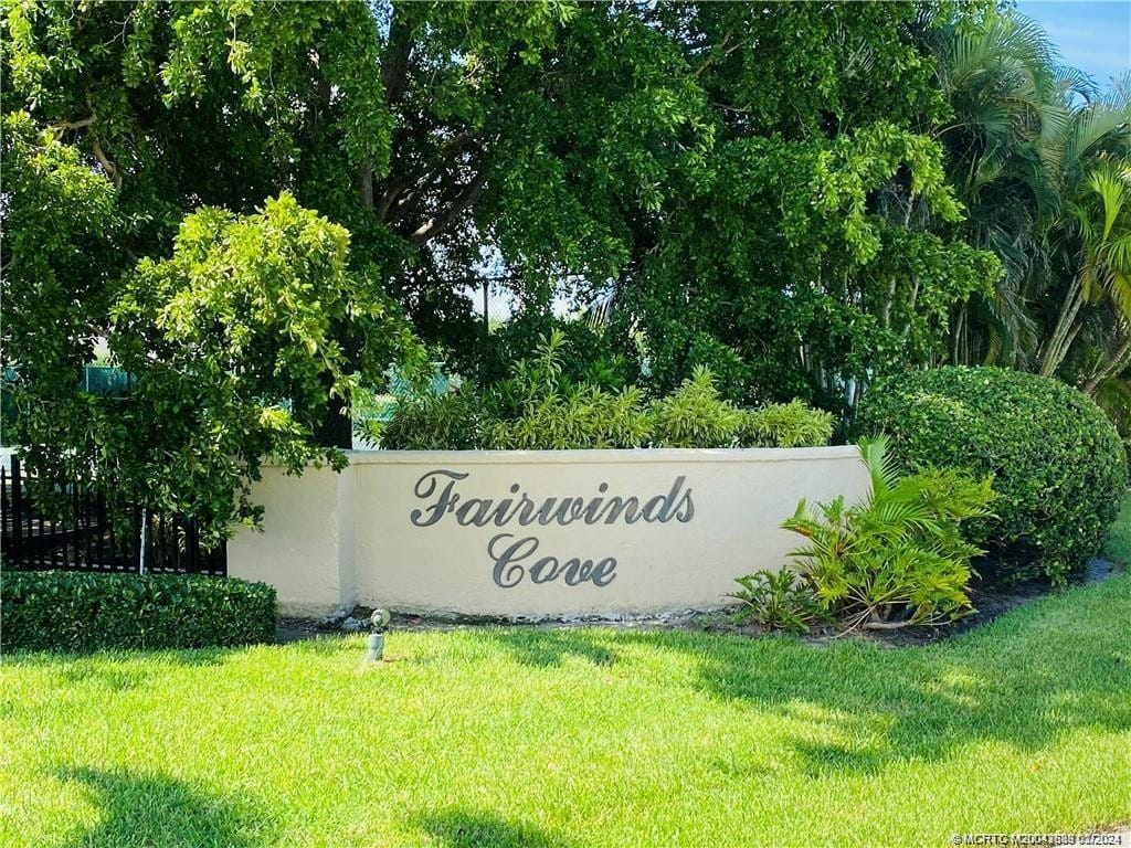 3442 NE Causeway Boulevard 302, Jensen Beach, FL 34957 photo 2