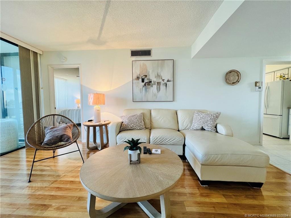 3442 NE Causeway Boulevard 302, Jensen Beach, FL 34957 photo 19