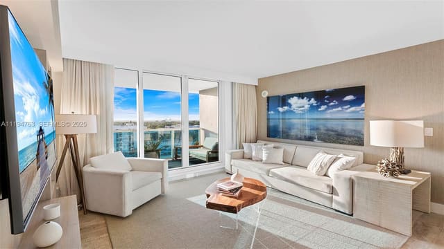102 24th Street 945, Miami Beach, FL 33139