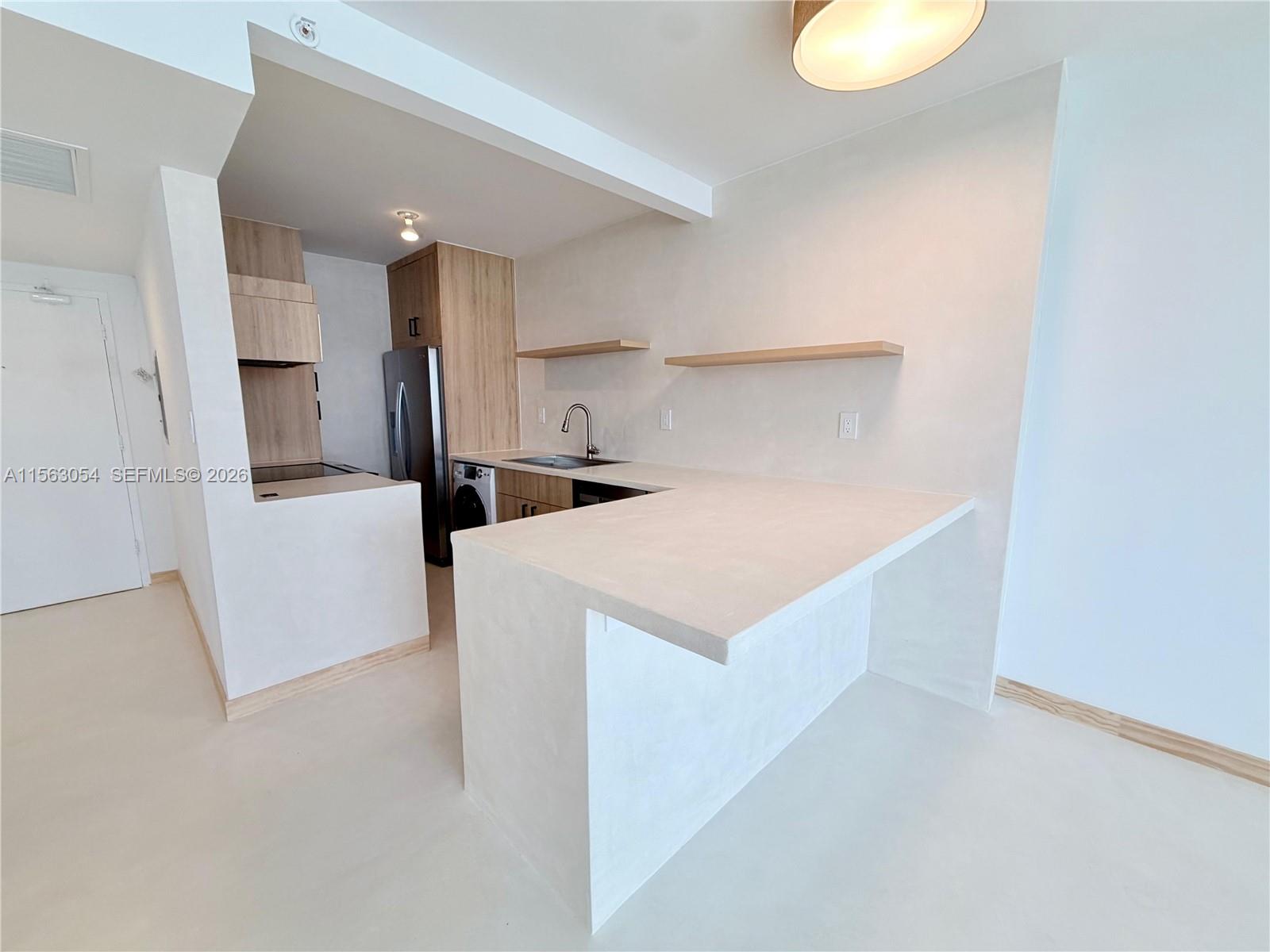 100 Lincoln Road 1241, Miami Beach, FL 33139, Miami Beach
