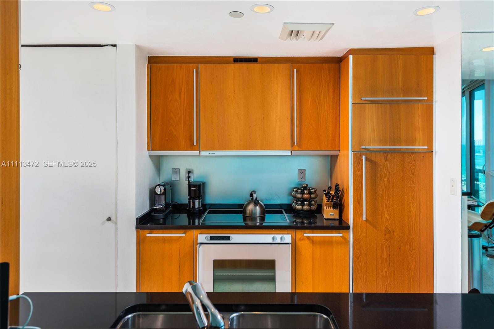 101 20th Street 2208, Miami Beach, FL 33139 photo 10