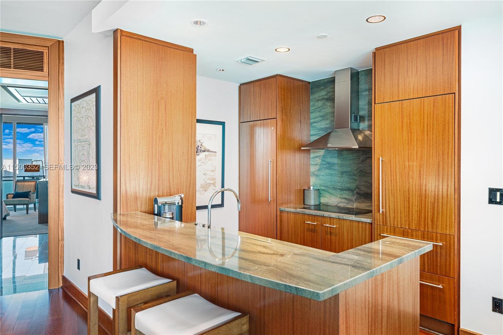 10295 Collins Avenue 121716 — photo 4