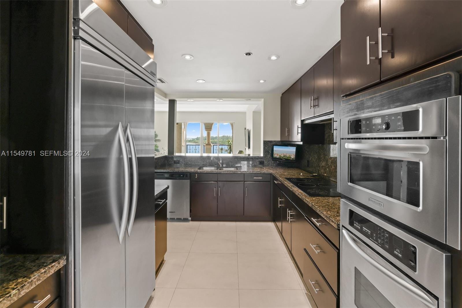 2442 Fisher Island Drive 5402, Miami Beach, FL 33109 photo 13